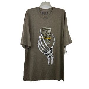 NWT Newport Blue Graphic Print T-Shirt Mens XLT Tall Short Sleeve Gray Skeleton